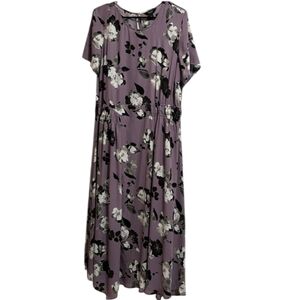 NWT! SIMPLY VERA WANG Women's Purple/Black Watercolor Floral Dress